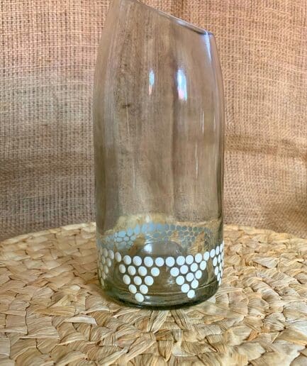 Side Cut Clear Vase With White Geometric Print